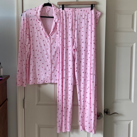 SKIMS Other - Skims Valentines Day Cherry Pajama set